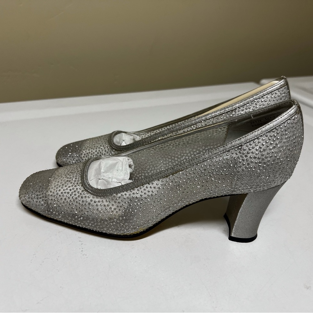 Women’s Apostrophe Silver Heels with Sparkling Embellishments Dress Shoes - Picture 3 of 11